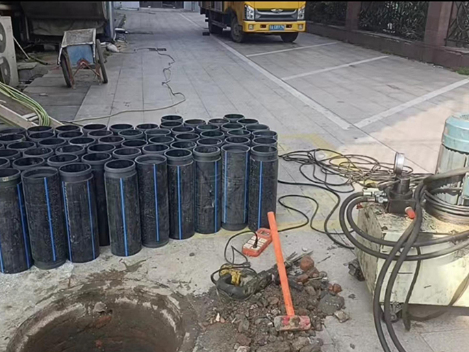 宿豫PE置换管厂家 DN315置换管 非开挖管短管置换